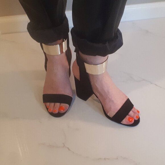 EUC Zara Basic black suede gold accent block heel sandal, 36 - Picture 2 of 11